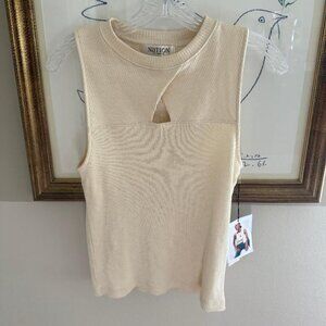 NWT Nation Ltd Ellie top size S